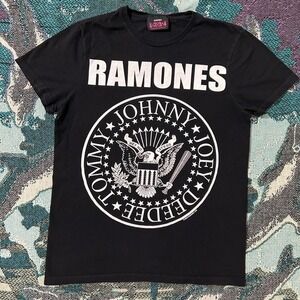 Y2K Women Ramones Tee